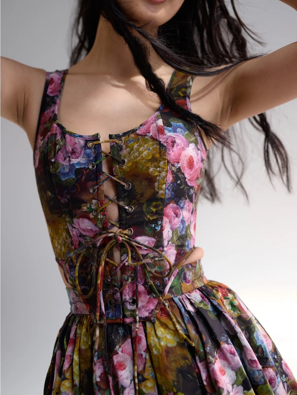 Selkie Genevieve Bridgerton Floral Lace-Up Corset Top with Rose Print. BNWT